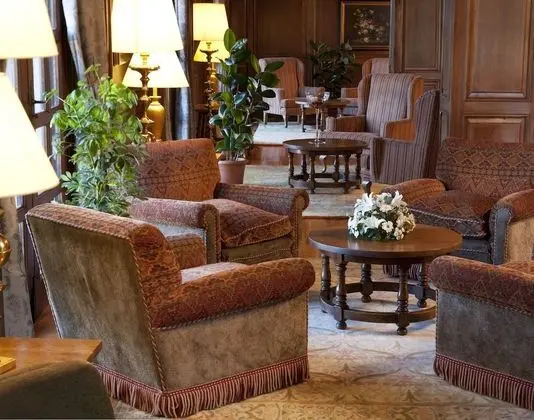 Parador de Cervera de Pisuerga - Lobi