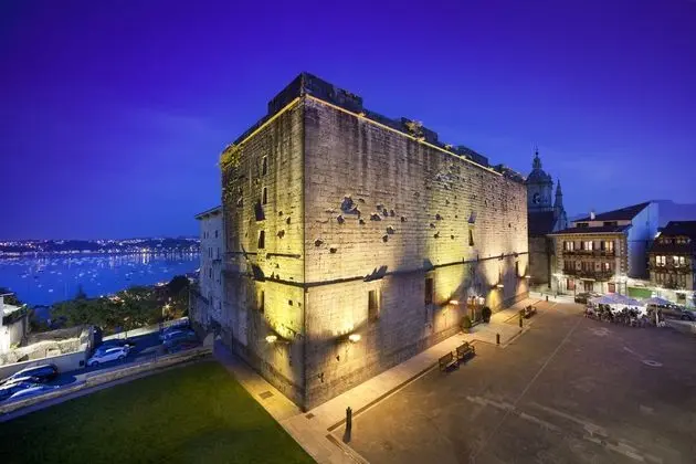Parador de Hondarribia - Genel