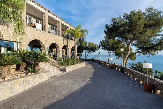 Parador de Malaga. Gibralfaro - Dış Mekan