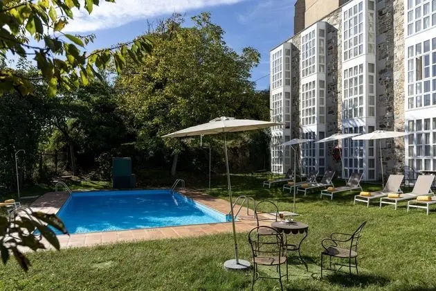 Parador de Monforte de Lemos - Havuz