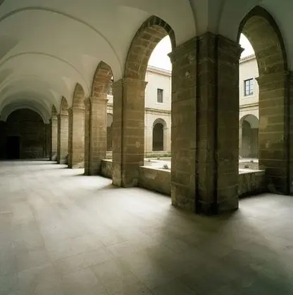 Parador de Santo Domingo Bernardo de Fresneda - İç Mekan