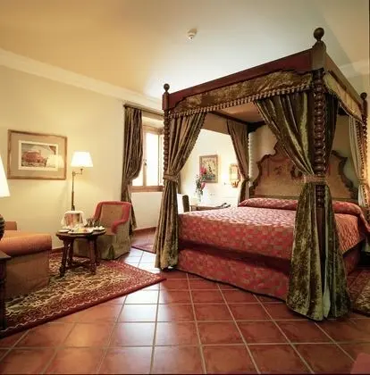 Parador de Santo Domingo Bernardo de Fresneda - Oda