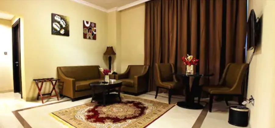 PARAGON HOTEL APARTMENTS