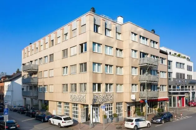 Paragon Apartments - Dış Mekan