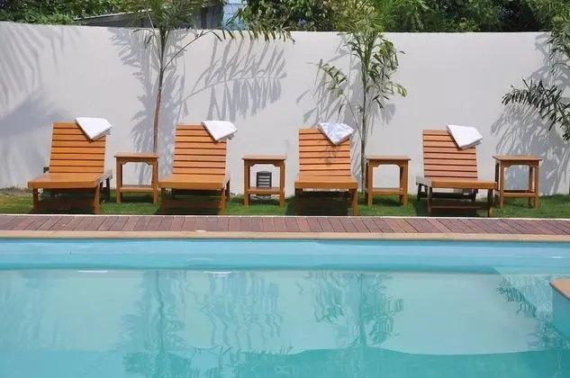 Paragon Hotel