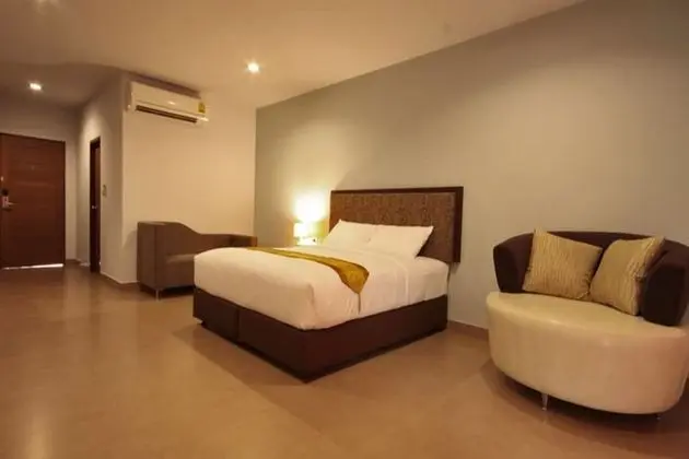 Paragon Suites Resort - Oda