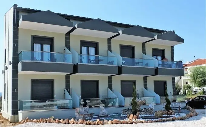 Paramithi Luxury Apartments - Dış Mekan