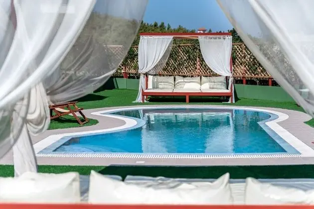 Paramithia Villa - Havuz