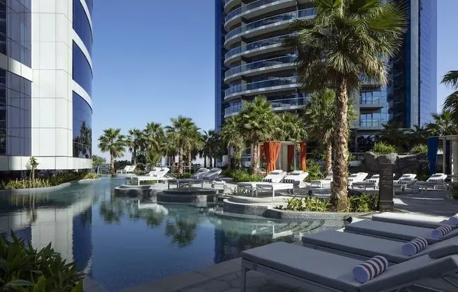 Paramount Hotel Dubai - Havuz
