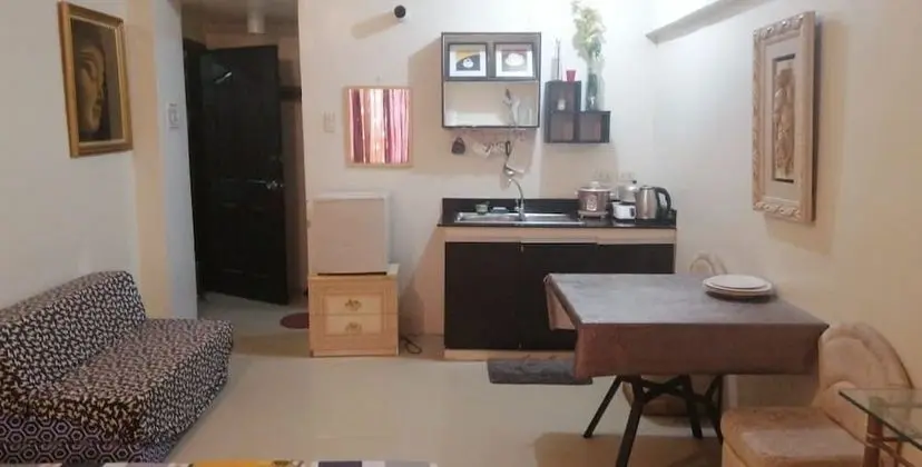 Parañaque Airport Hometel - Mutfak