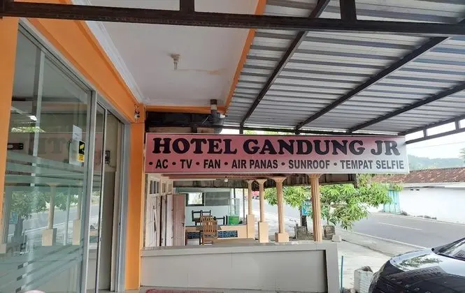 HOTEL PARANGTRITIS GANDUNG JR