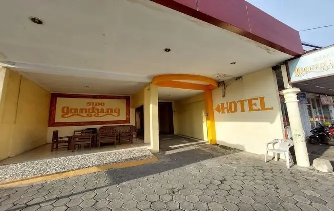 HOTEL PARANGTRITIS WIDODO TUSTIYANI - Lobi