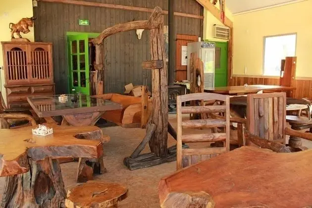 Parc Animalier du Hérisson - Insolite - Yerinde Yemek