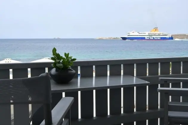 Parikia s Seaside House