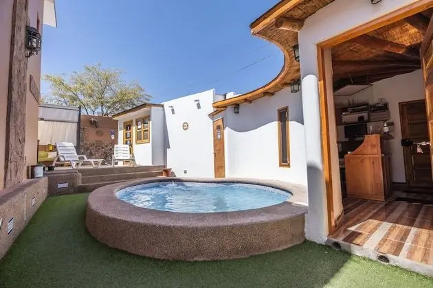 Hotel Parina Atacama - Havuz