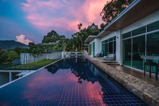 Parinda Villa in Naka Hills - 1