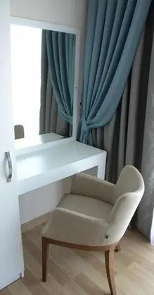 Parion House Hotel - Oda