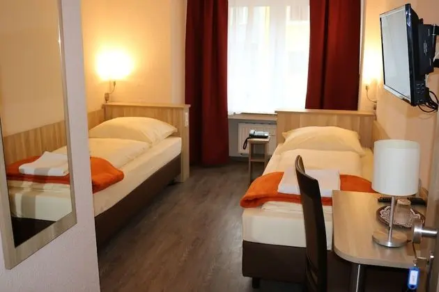 Hotel Paris - Oda