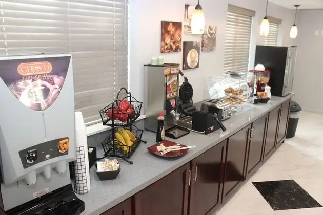 Paris Inn & Suites - Yerinde Yemek