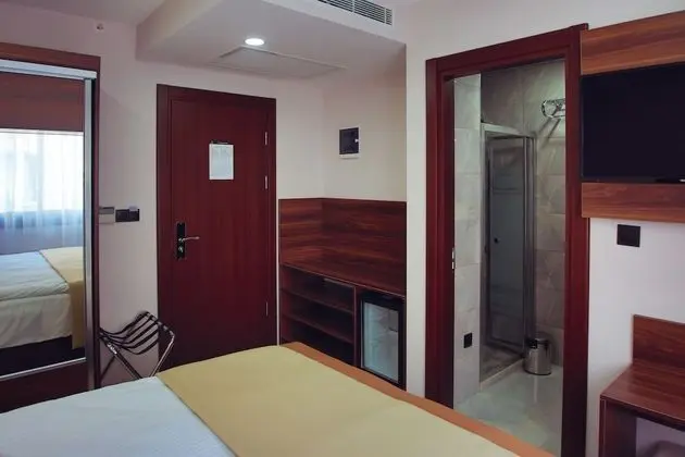 Hotel Paris Prestige - Oda
