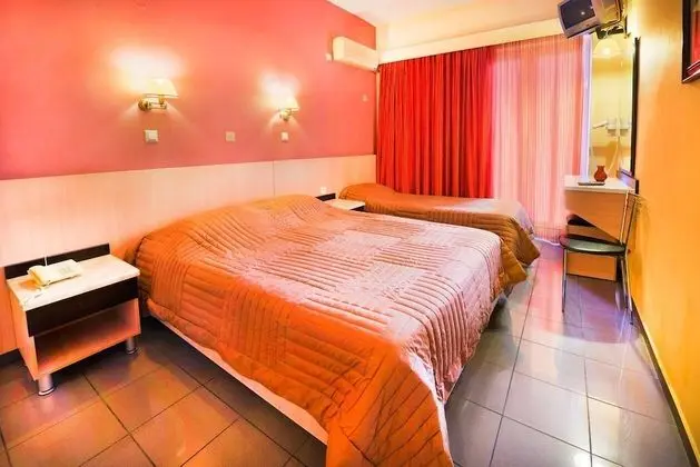 Paritsa Hotel - Oda