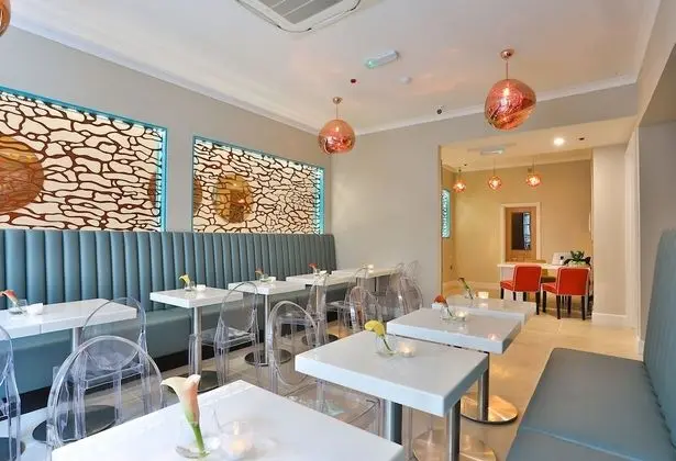 Park Avenue J Hotel London Hyde Park - Yerinde Yemek