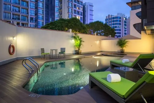 Park Avenue Robertson (SG Clean)