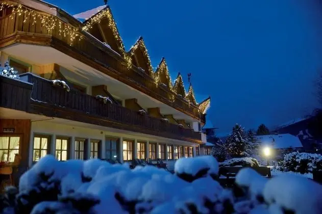 Park Hotel Bellacosta - Dış Mekan