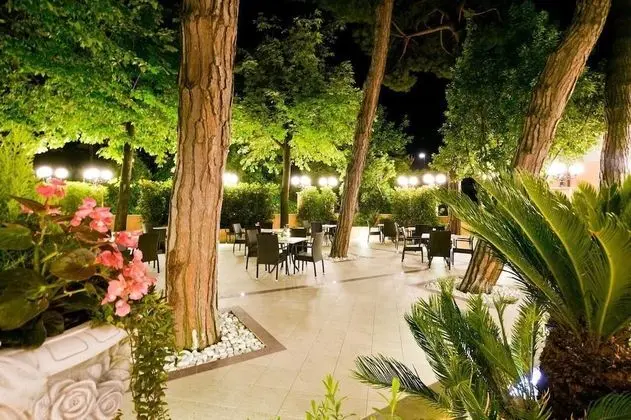 Park Hotel Belsoggiorno - Dış Mekan