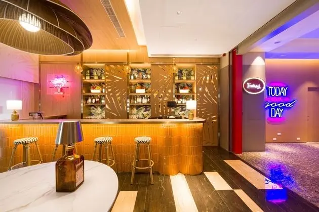 Park City Hotel Luzhou Taipei - Lobi