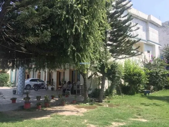 Park Continental Hotel & Restaurant - Dış Mekan