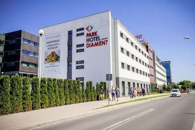 Park Hotel Diament Wroclaw - Dış Mekan