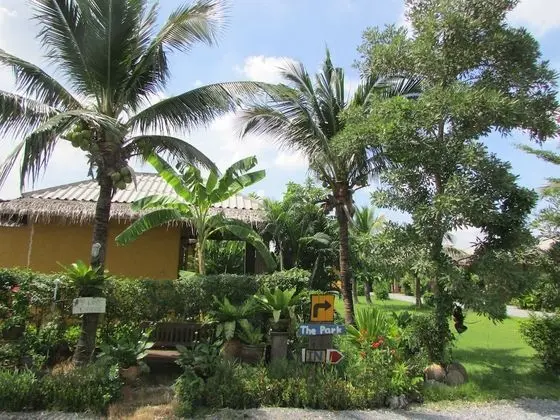 The Park Drive-Thru Check-In Resort - Dış Mekanlar