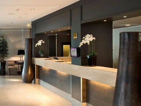 Park Hotel Hamburg Arena - Lobi