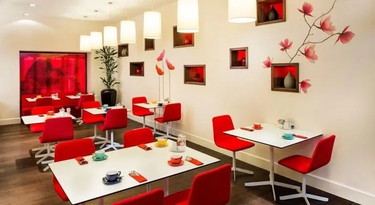 Park Inn Cardiff City Centre - Yeme / İçme
