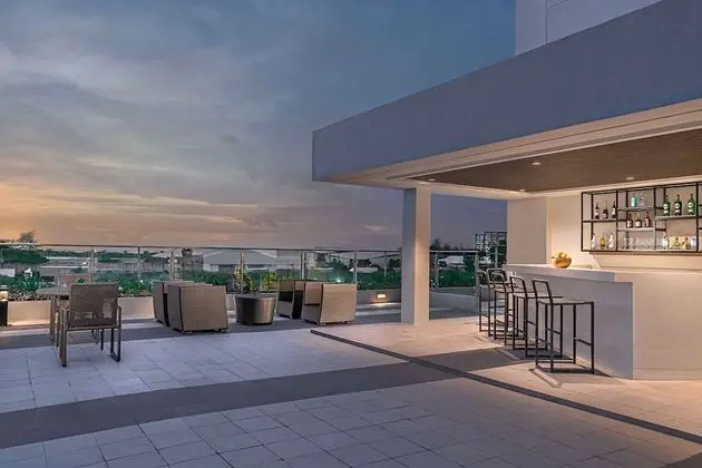 Park Inn By Radisson Bacolod - Havuz