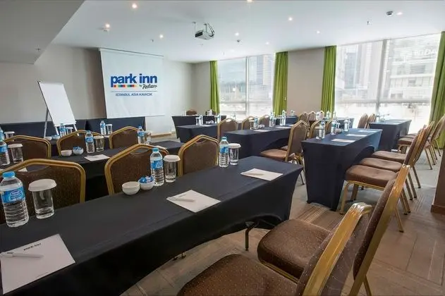 Park Inn by Radisson İstanbul Asia Kavacık - İş / Konferans