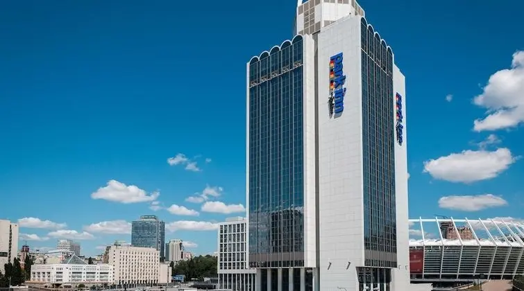Park Inn by Radisson Kyiv Troyitska - 1