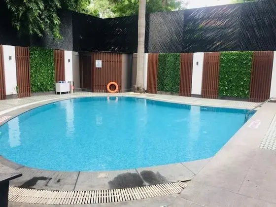 Park Inn by Radisson New Delhi Lajpat Nagar - Havuz