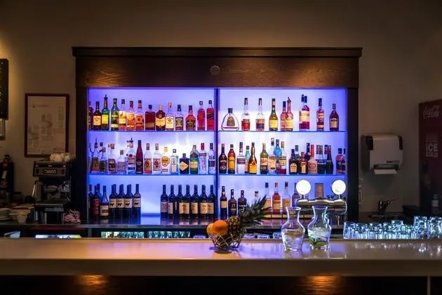 Park Inn by Radisson Oslo Airport Hotel West - Bar