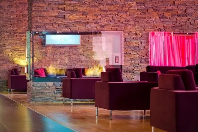 Park Inn by Radisson Rosa Khutor - Lobi