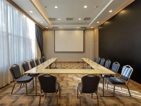 Park Inn by Radisson Samsun - Toplantı Odası