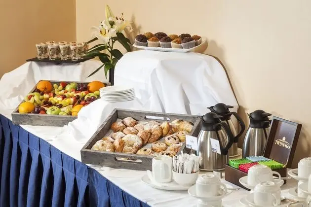 Park Inn by Radisson Shannon Airport - Yerinde Yemek