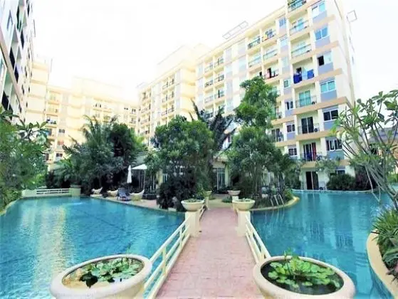 Park Lane Condominium Pattaya Free Shuttle bus to Beach