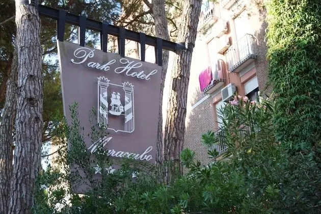 Park Hotel Maracaibo - Dış Mekan
