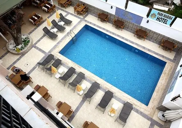 Park Marina Hotel