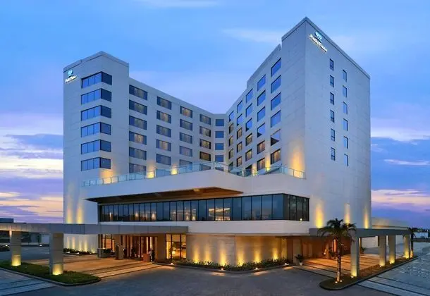 Park Plaza Chandigarh Zirakpur - Dış Mekan