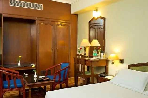 Hotel Park Plaza - Öne Çıkan Resim