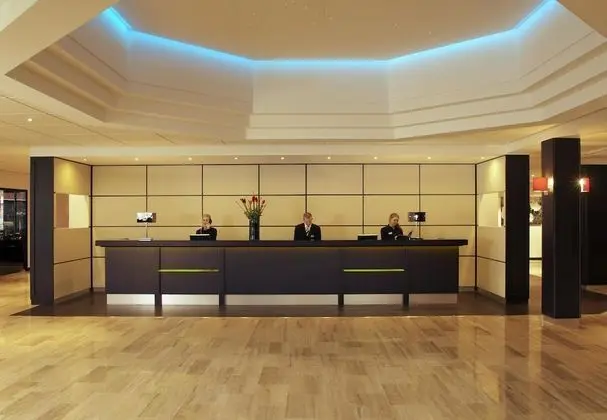Park Plaza Eindhoven - Lobi