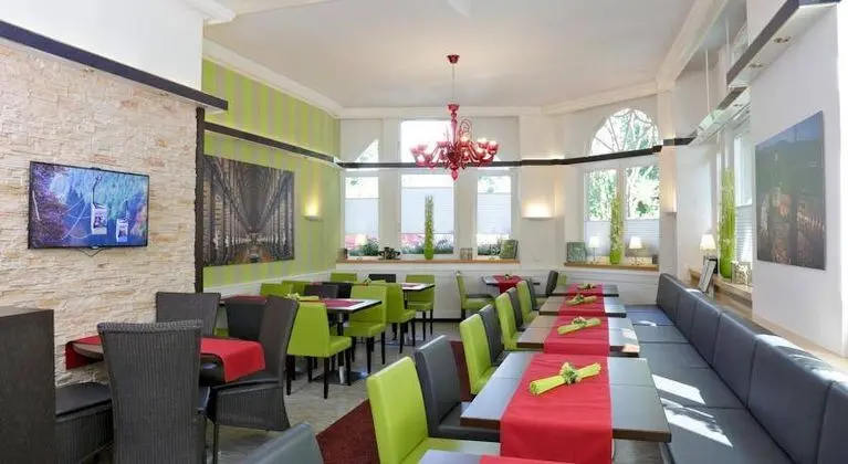 Park Hotel Post - Yeme / İçme